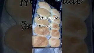How to bake delicious tasty bread.Added vinegar and baking powder aside from yeast .  #Shorts