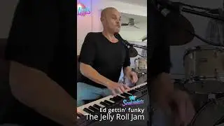 The Jelly Roll Jam!! Ed gets funky! #jellyroll #shorts #piano #IndieMusic #NewMusic #DIYMusician