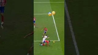 How to SAVE the ball? By GIM&Eacute;NEZ 🤯