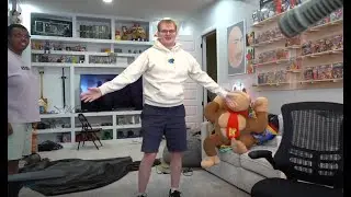 CallMeCarson does Mizkif's intro on stream