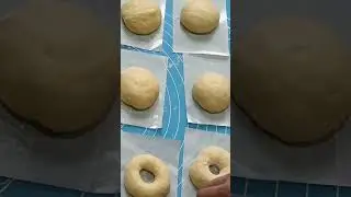 MELUBANGI DONAT PAKE TUTUP BOTOL CUKA