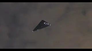 Large triangular UFO spotted in Kissimmee Florida