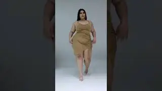 plus size women in Italian crush dress. she's looking very beautiful. curvy model cloth collection.