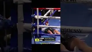 Fastest KO in Women's Boxing😯