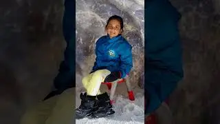 ekshanam sambaram..mumbai snow world #youtubeshorts #ytshorts #viralvideo