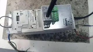 AC2895 Преобразователь частоты LENZE 8200 Vector E82EV551_2C 0.55кВт