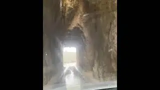 Needle&rsquo;s Eye tunnel. Custer St Park