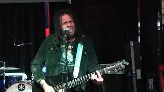 Eric McFadden  @ Nowhere Bar   11/11/25