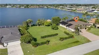 920 SW 4th Place, Cape Coral, FL Presented by Eric Degelau.
