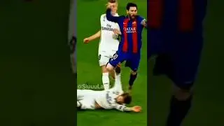 Sergio Ramos Sent Off for THIS?! El Cl&aacute;sico Madness&hellip; #messi #ramos #redcard #elclasico