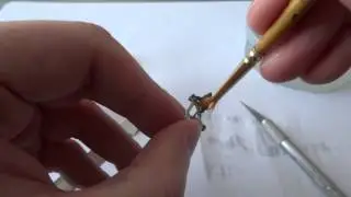 pose de decal maquette avec micro-sol