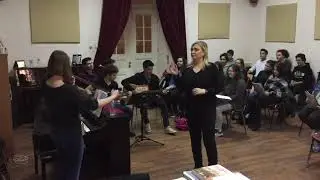“Emanetin Cumhuriyet”  Söz- Müzik: Zerrin Mete