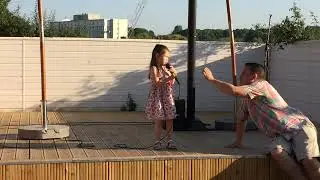Elizabeth Lyons Age 4 Let It Go (First Live Performance)
