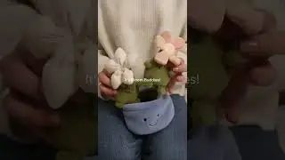 My new favourite toy...3 plushies in 1 #bloombuddies #plushys
