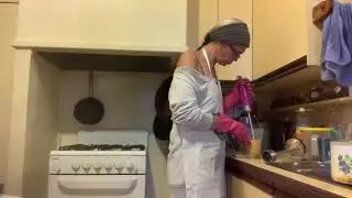 Aussie Witch making a soap to celebrate Samhain. Happy Samhain Witches of Oz !