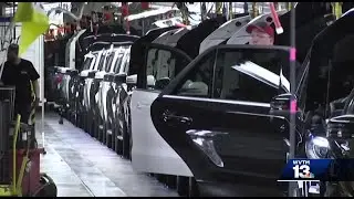 Mayor Woodfin visits Mercedes HQ, learns about German apprenticeship