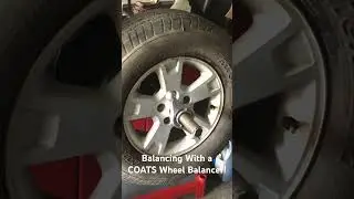 Coats 1300 wheel balancer