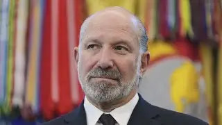 Howard Lutnick believes Jeffrey Epstein may have used blackmail to get a lighter sentence