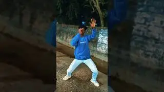 Blue Eyes Song 👀🔥 || Viral Dance|| Yo Yo Honey Singh || #collegedance#honeysingh#ytshort#viralvideo