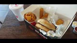 #ПятницаФастфуда Arby's: Мясо и 3 блюда с классической ростбифом