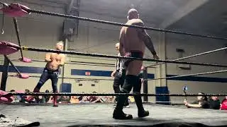 Tim Dorsey vs Ruthless Robert Blade