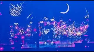 Ed Sheeran - Bad Habits live at concert for Ukraine