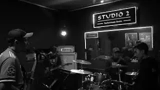 THREESIXTY - BERHARAP MAMPU  (COVER BAND)