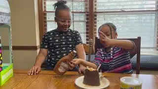 Easter Bunny Chocolate Milk ￼diy #easter #easterideas #dessert #food #kidscooking #diy #diycrafts