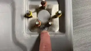 Vans RV 10 - 180 Degree Latch and Low Profile Handle Mods