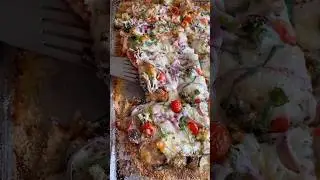 I eat this Veggie Crust Pizza to lose weight #shorts