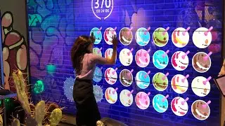 BR INTERACTIVE MEDIA WALL