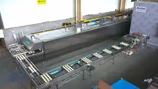 This is tunnel oven from AOCNO, professional bakery equipment manufacturer