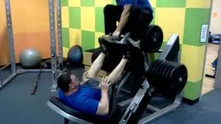 Leg presses at aspen fitness lancaster ohio