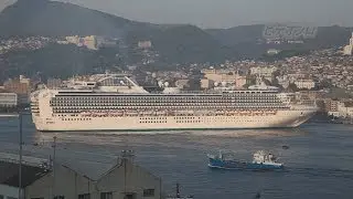 大迫力！豪華客船長崎港内を大回転