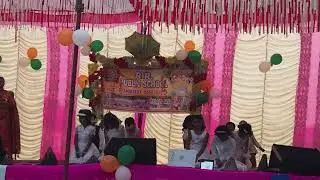 Mujhe is duniya me laaya | best dance performance by little kids