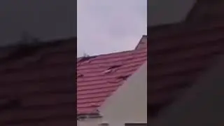 ⚠️ Tornade &agrave; Paris! Destruction totale, panique dans les rues