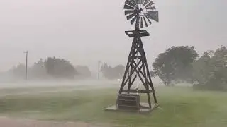 Heavy Rain and Hail Moves Into Glen Rose, Texas