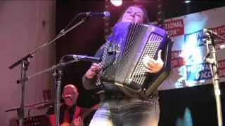 Estelle LAROCHE Termignon janv 2016 Kuduro Musica