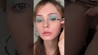 2000s makeup tutorial ✨ #youtube #tutorial #eyemakeup #makeup #trending #shorts #2000s