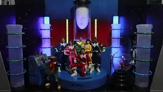 Mighty Morphin Power Rangers' Command Center Diorama