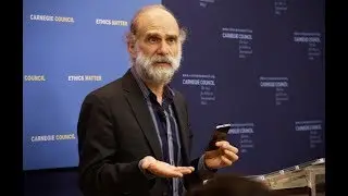 Bruce Schneier: The Benefit of Big Data vs. Risks of Personal Data