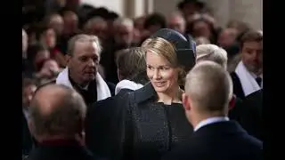 Onder De Menenpoort