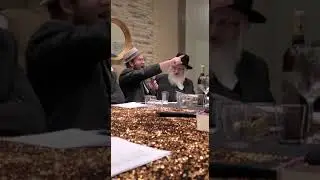 Comedian Yoeli Lebowitz speaking at a recent event