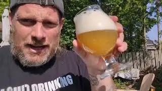 HAPPY PLACE DOUBLE IPA. BURNSIDE BREWING. @sudsandshorts #beerlife #craftbeerreview #beerreview
