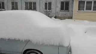 Бийск 18.02.2021 18часов идёт снег 20см на падало уже.