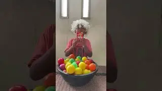SHARING CANDY & DRINKS😁😅 #funny #kindnessiscool #comedy #memes #gudanghiburan