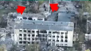 Две высокоточные управляемые авиабомбы &laquo;Молот&raquo; обрушили здание с российскими войсками