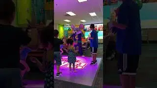 Chuck E. Cheese spring break break dance Deptford NJ #chuckecheese #dance