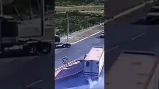 Bad Intersection Multiple Car Crash
