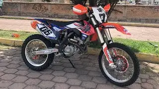 SE PUEDE HACER UNA MOTO DE CROSS A ENDURO???